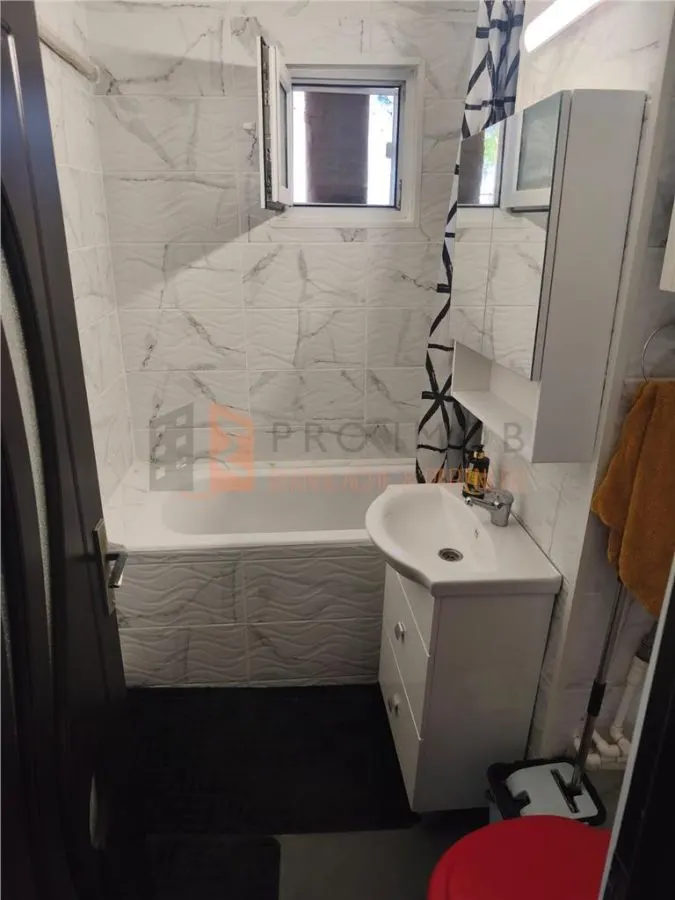 Apartament 2 camere cf 1 decomandat zona Crang - foto 20