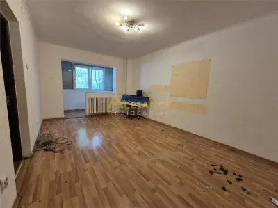 10 MINUTE METROU TITAN - DE RENOVAT - 2 CAMERE - foto 5