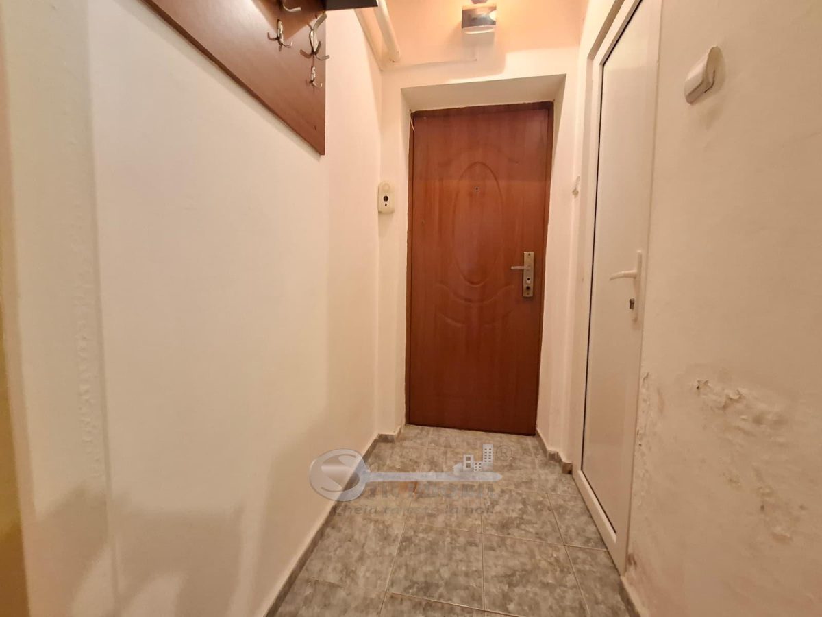Liber, apartament 2 camere Podu Ros Cantemir, bloc fara risc - foto 13