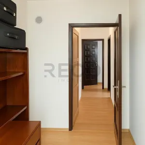 RECO Apartament 3 camere, zona Rogerius, etaj 4 din 4, balcon inchis - foto 7
