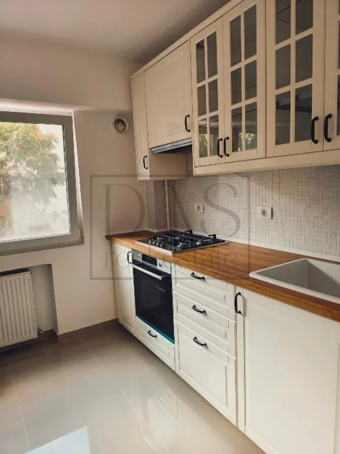 Apartament 4 camere | Ultracentral - Bd. Magheru, Balcescu | Bloc 1983 - foto 1