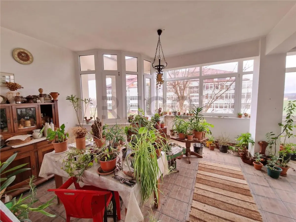 RECO Apartament ultra spatios, de 222 mp utili+terasa foarte mare, inchisa, in Baile Balc, jud. Bihor. - foto 11