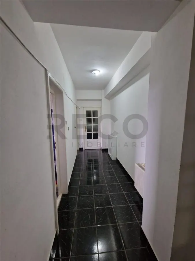 RECO Apartament ultra spatios, de 222 mp utili+terasa foarte mare, inchisa, in Baile Balc, jud. Bihor. - foto 13