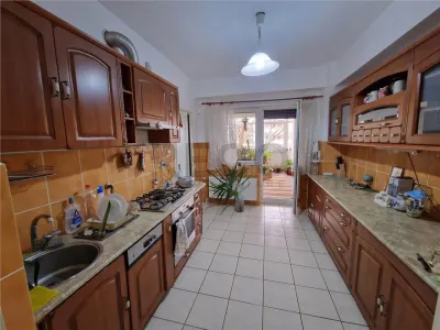 RECO Apartament ultra spatios, de 222 mp utili+terasa foarte mare, inchisa, in Baile Balc, jud. Bihor. - foto 6