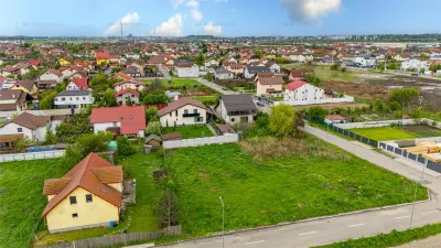 Comision 0% Teren intravilan 685 mp la asfalt, cu utilitatile la drum si AC casa - foto 6