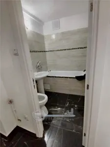 Apartament 2 camere, 52mp, fără risc, ET. 1, PALAS MALL - foto 6