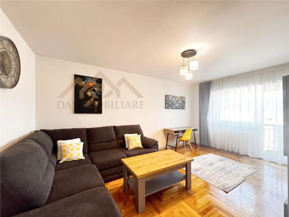 Apartament 2 camere, etaj 1 , zona Marinex - foto 1