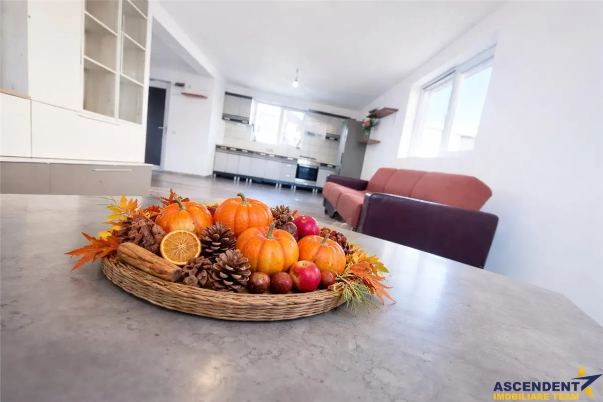 Casa la pret de apartament, curte individuala, terasa, toate utilitatile, Izvor-Tarlungeni, Brasov - foto 2