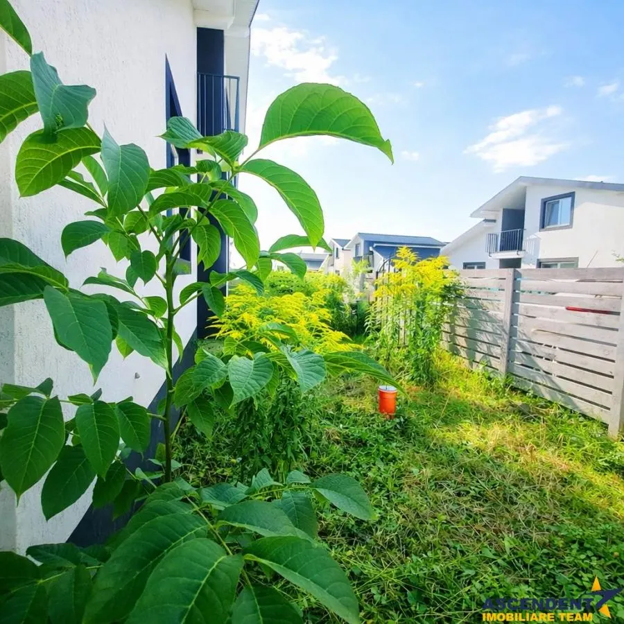 Casa la pret de apartament, curte individuala, terasa, toate utilitatile, Izvor-Tarlungeni, Brasov - foto 4
