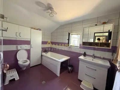 Vila individuala P+M || 4 camere 2 bai ||teren 258mp || - foto 6