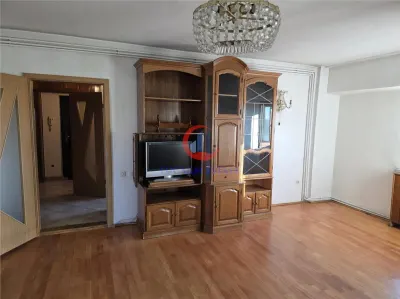 Apartament 4 camere , Zona Modern ,Bd. Simion Barnutiu ,Badea Cartan. - foto 9