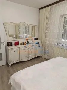 Drumul Taberei -Valea Ialomitei /Apartament 3 camere / Mobilat - utilat - boxa / 74 mp / decomandat - foto 4