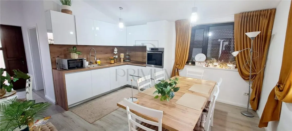 GIROC, CASA INDIVIDUALA DEOSEBITA P+1E+POD, 5 CAMERE, 2 BAI INCALZIRE IN PARDOSEALA - foto 3