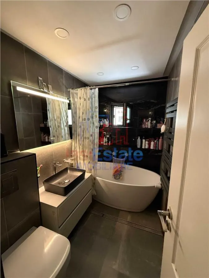 Apartament 3 camere zona Nicolina - foto 7
