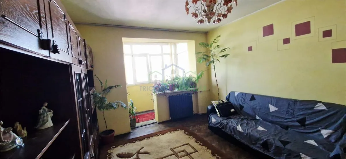 APARTAMENT 4 CAMERE ,  ETAJ 3 din 4, 2 BAI, 2 BALCOANE,  CALEA SEVERINULUI - foto 4