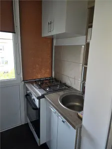 APARTAMENT 3 CAMERE- LIPOVEI- CENTRALA PE GAZ - foto 12