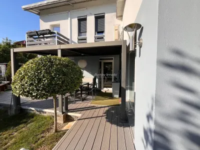 Lugoj,  Vila de Vis Cu Piscina, 440 Mp. Construiti, 820 Mp. Teren - foto 3
