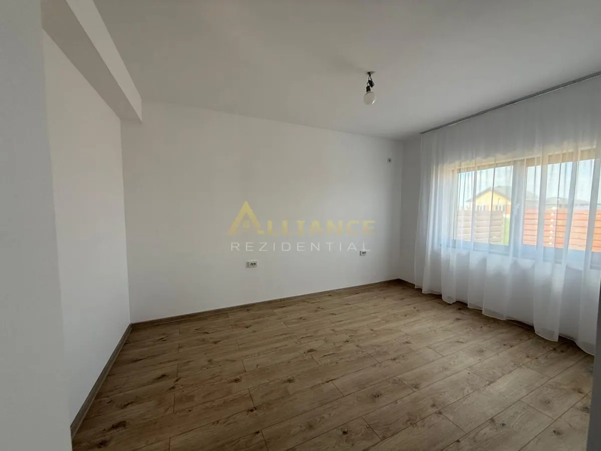 Casa individuala parter ~ 3 camere 2 bai ~ teren 375mp - foto 9