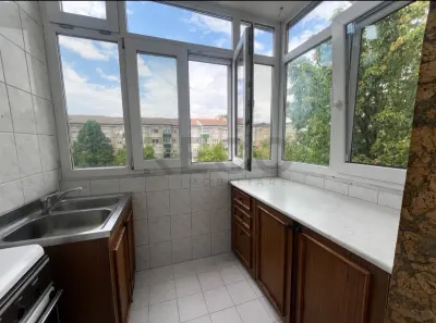 RECO Apartament cu 3 camere, decomandat -etaj 3-Nufarul - foto 4