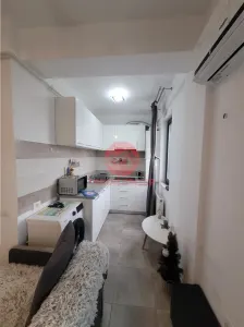 SUPER Studio, Mamaia Nord, Mobilat si Utilat Complet, Loc de Parcare Inclus în Pret - foto 3