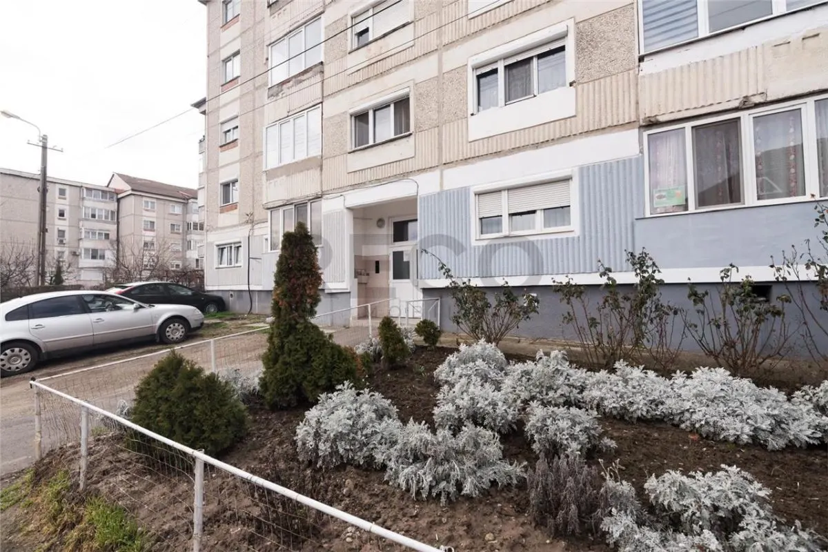 RECO Apartament cu 3 camere tip PB - zona Salca /Nufarul - foto 16