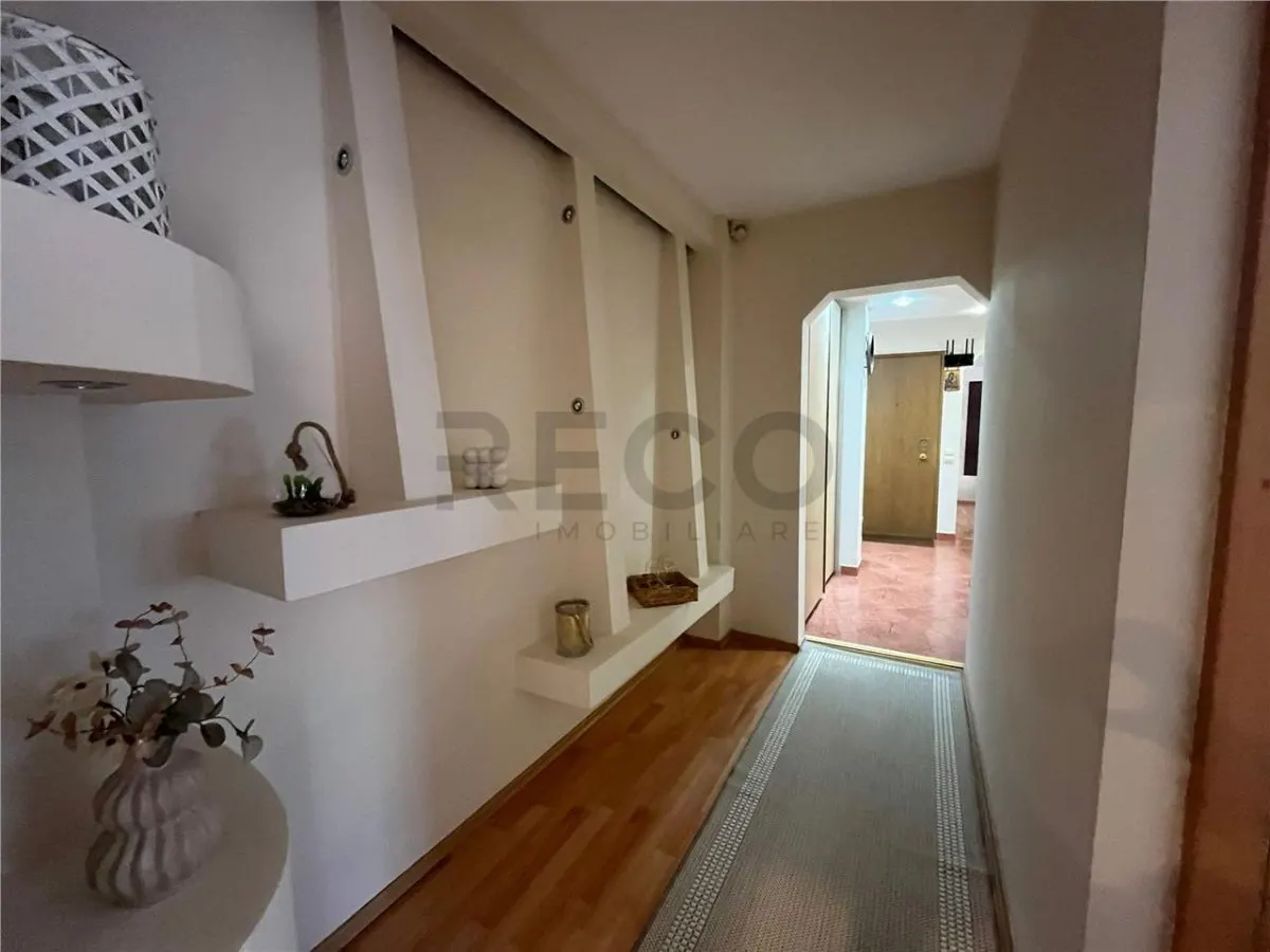 RECO Apartament cu 3 camere Oradea- Nufarul -decomandat - foto 12