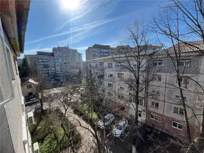 RECO Apartament cu 3 camere Oradea- Nufarul -decomandat - foto 22