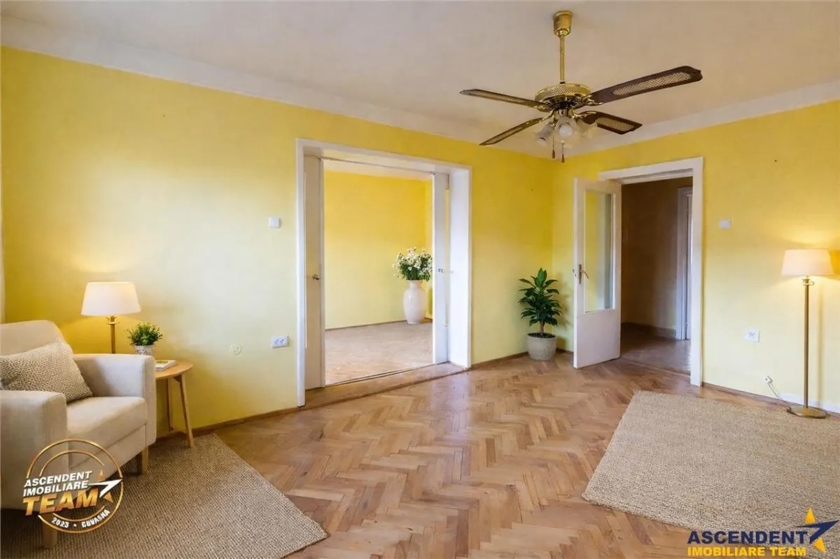 FILM:Apartament cu 4 camere,2 bai,2 balcoane,2 garaje,Targu Secuiesc,Covasna - foto 10