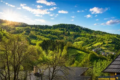 Un colt de liniste la poalele Tampei, Schei: Casuta singura in curte, Brasov - foto 1
