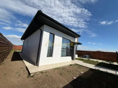 Casa individuala parter || 3 camere 2 bai || teren 375mp - foto 6