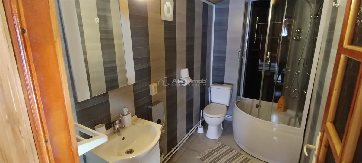 COMPLEX 5 CABANE DIN LEMN CU ACCES LA DUNARE + teren  in Podul Gornei, jud. CS - foto 9