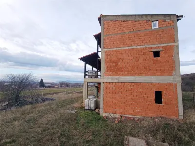 DUPLEX P+1+M CU TERASE | TEREN TOTAL 2.306 MP in MOLDOVA NOUA - foto 13