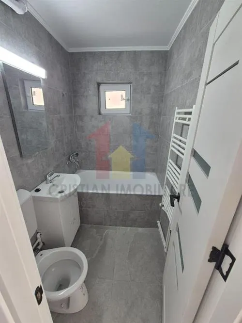 RENOVATA MODERN garsoniera zona Viziru 1, etaj 3 - foto 3
