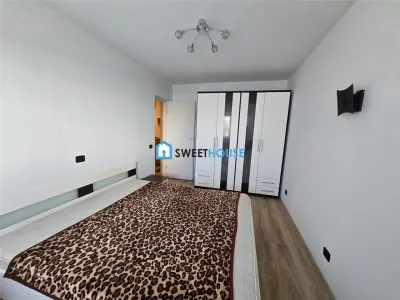 Apartament cu trei camere zona centrala - foto 7