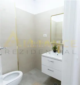 Sos. Leordeni - 3 camere cu 2 bai, bloc nou - foto 14