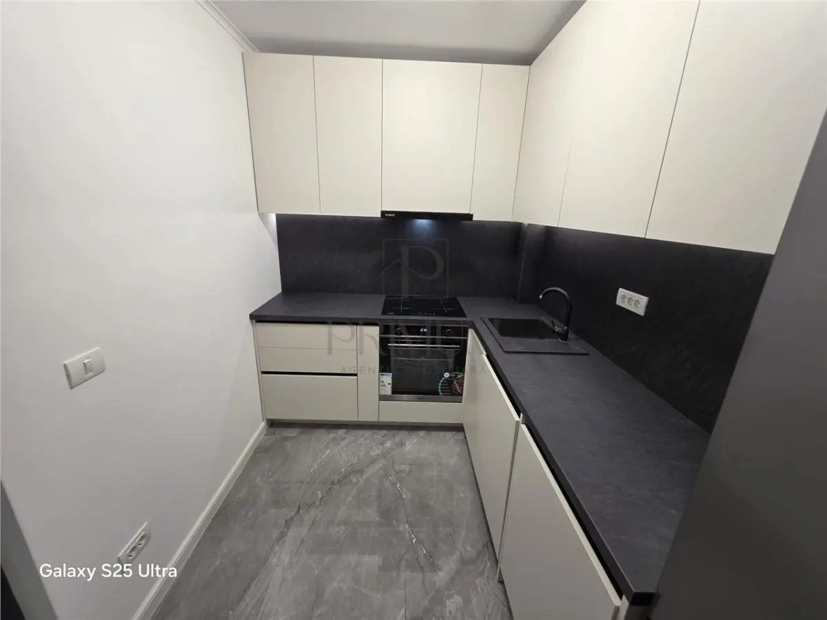 SAGULUI, CASA 4 CAMERE, IMPARTITA IN APARTAMENTE CU TEREN GENEROS - foto 5