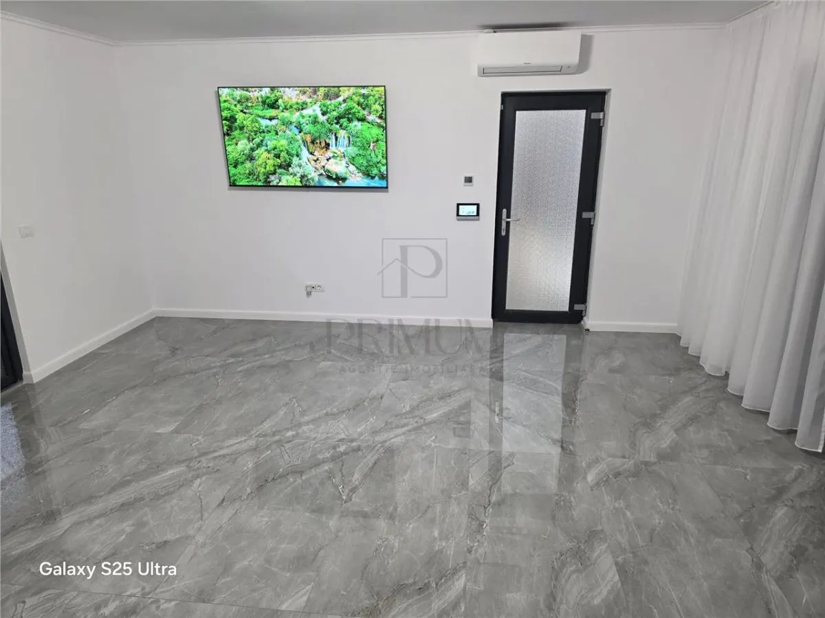 SAGULUI, CASA 4 CAMERE, IMPARTITA IN APARTAMENTE CU TEREN GENEROS - foto 6