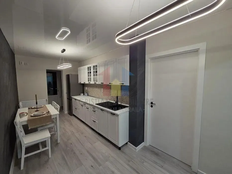 RATE! RENOVAT! Ap.3 cam, cort 1, decomandat, Dorobanti, parter cu balcon - foto 7