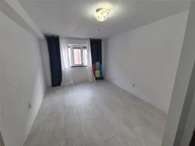 Garsoniera , etaj 3, Renovata 2026, Viziru 2 - Ciocarlia - foto 2