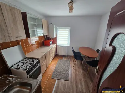 2 camere spatioase, Strada Godri Ferencz, Central, Sfantu Gheorghe - foto 2