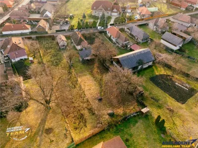 Teren roditor de peste 1.000mp cu casa traditionala, Sanzieni, Covasna - foto 19