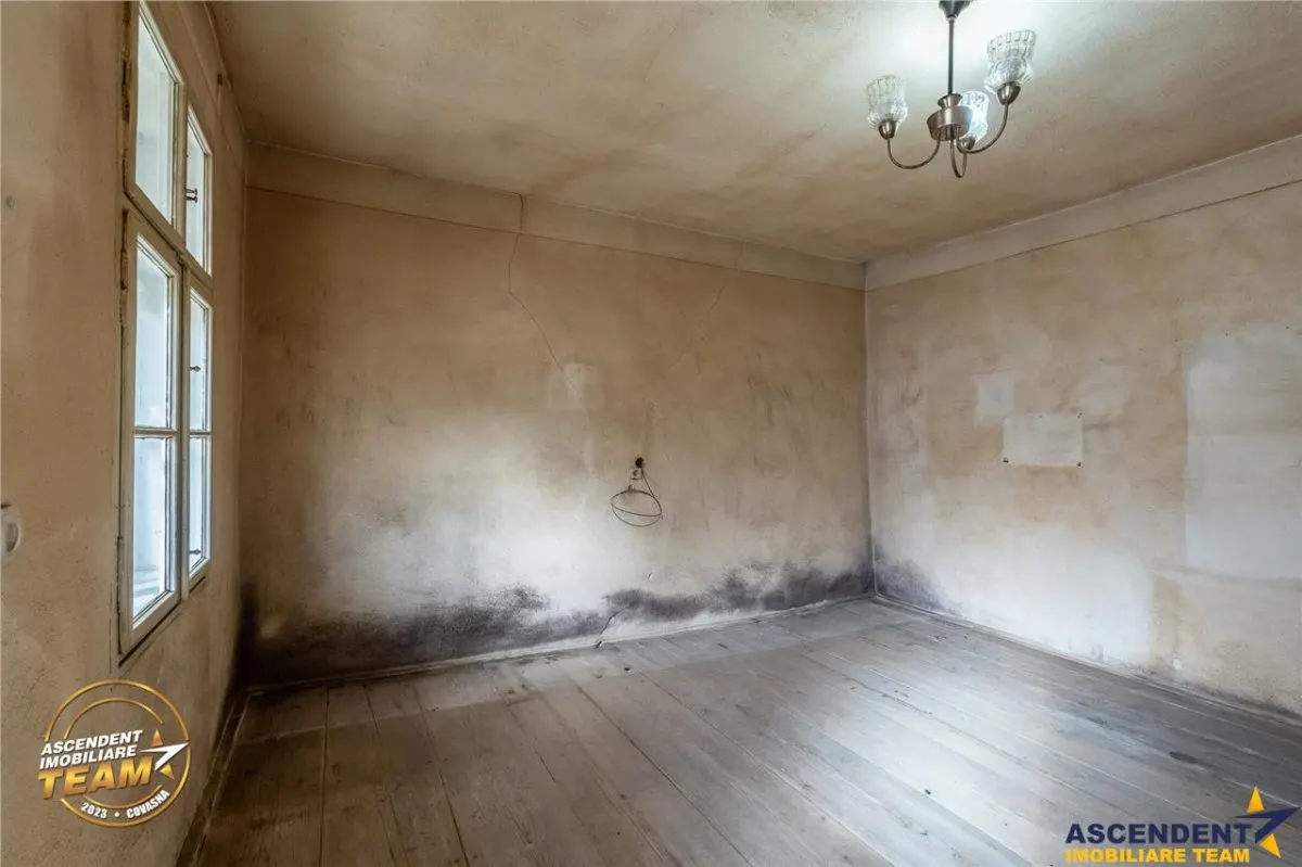 Casa din lemn, teren 384 mp: oportunitate  renovare, Simeria,  Sfantu Gheorghe, Covasna - foto 19