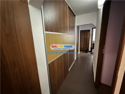 Inchiriere apartament 3 camere, in Ploiesti, zona Mihai Bravu - foto 16