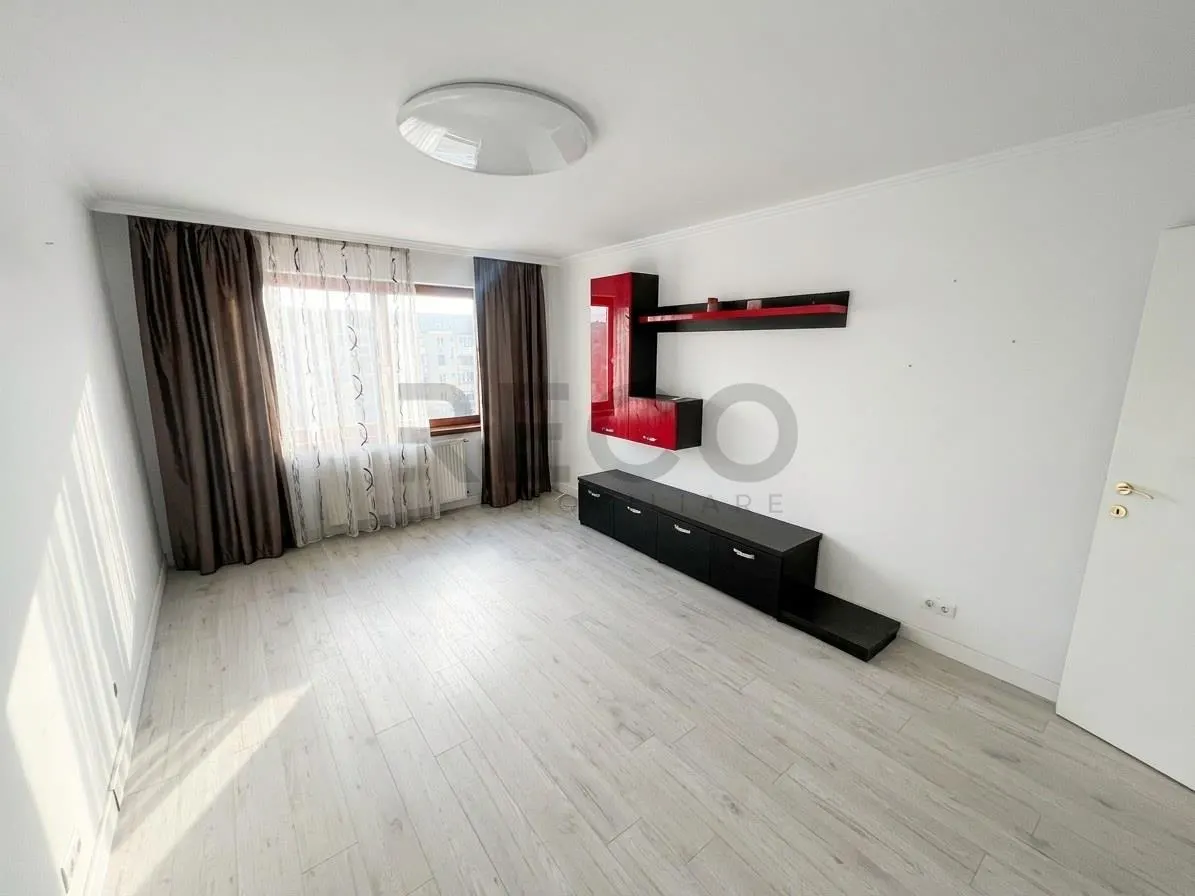RECO Apartament cu 2 camere in Oradea zona Cantemir- Decomandat - foto 1
