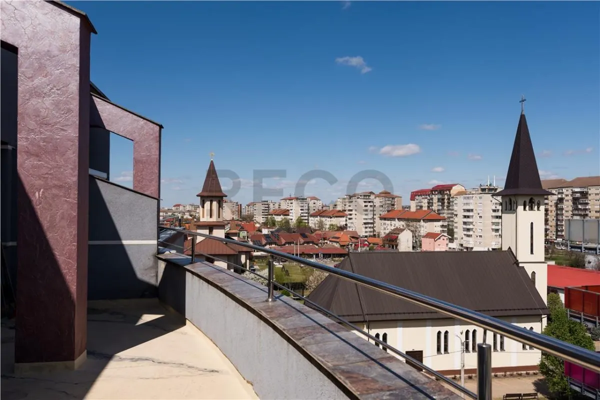 RECO Apartament 2 camere, zona Nufarul Plaza, terasa 32 mp si parcare - foto 16