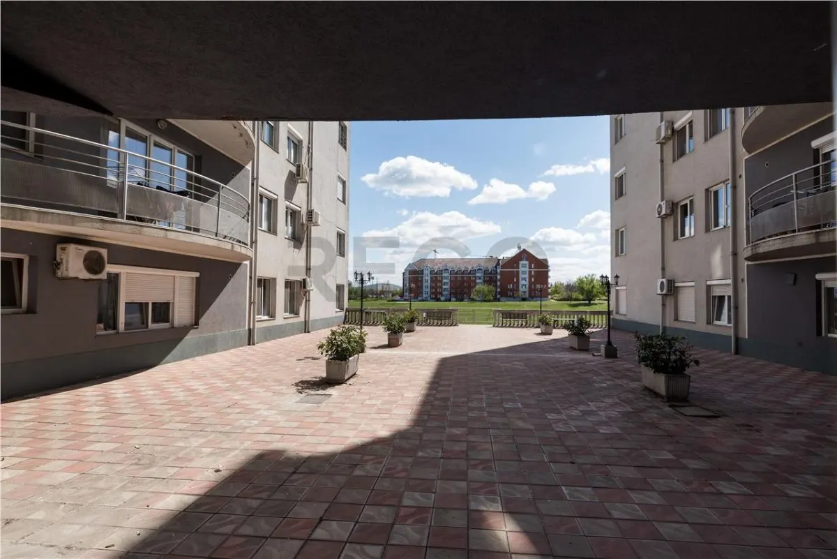 RECO Apartament 2 camere, zona Nufarul Plaza, terasa 32 mp si parcare - foto 24