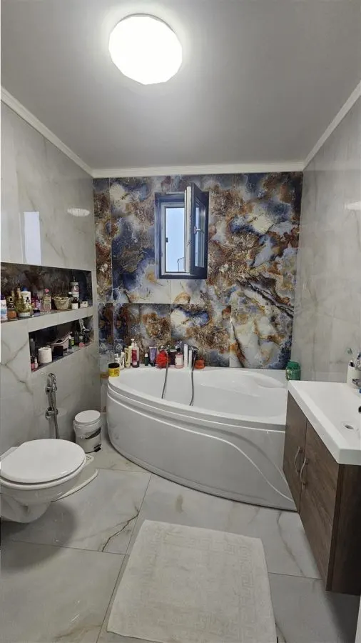 Popesti-Leordeni, Vila individuala cu piscina, mobilata-utilata modern, disponibila imediat - foto 20