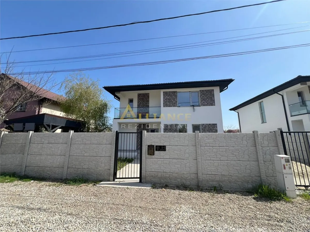 Vila Individuala - 5 camere-3 bai-Strada Miorita-500 M  de STV - foto 3