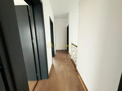 Vila cu 4 camere în ansamblu rezidential exclusiv - Comuna Berceni - foto 13