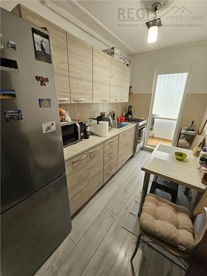 Apartament 2 camere decomandat, renovat, parter inalt â€“ zona Astra - foto 7